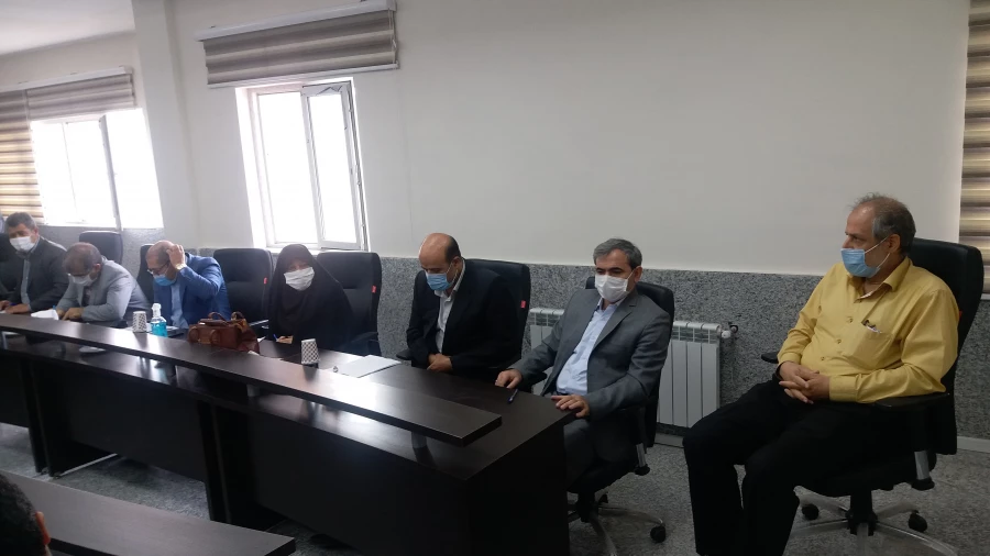 جلسه هیئت رئیسه دانشگاه فرهنگیان استان با اساتید گروه علوم پایه 4