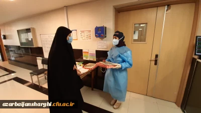 به همت بسیج دانشجویی و با حضور هیئت رئیسه دانشگاه برگزار شد.

تقدیر از پرستاران زحمت کش بیمارستان سینای تبریز