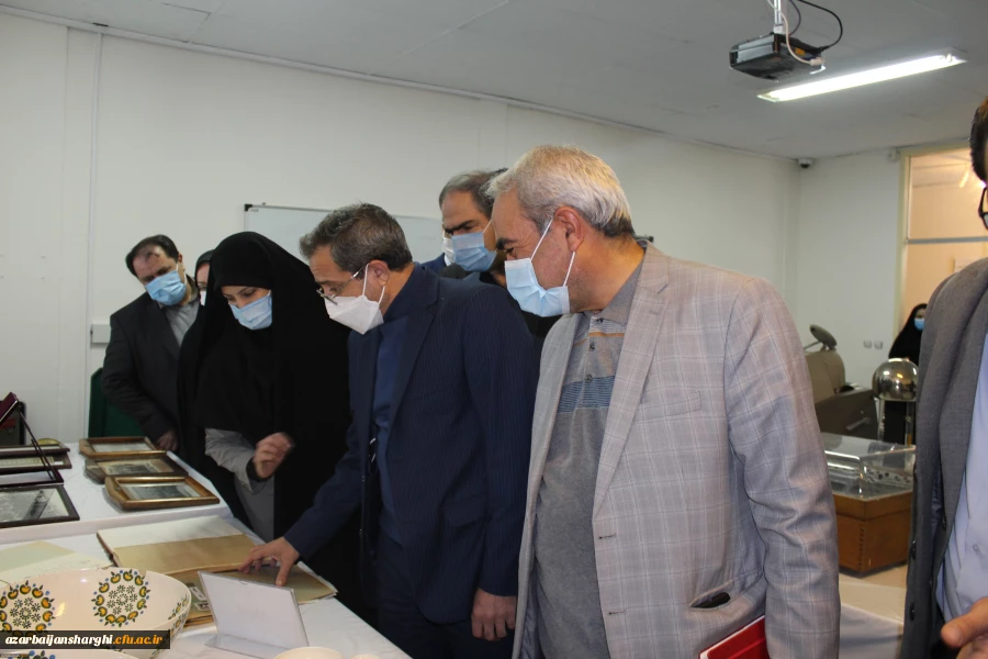 انتخابات مدیران گروه ها در پردیس های علامه امینی و فاطمه الزهرا(س) برگزار گردید. 3