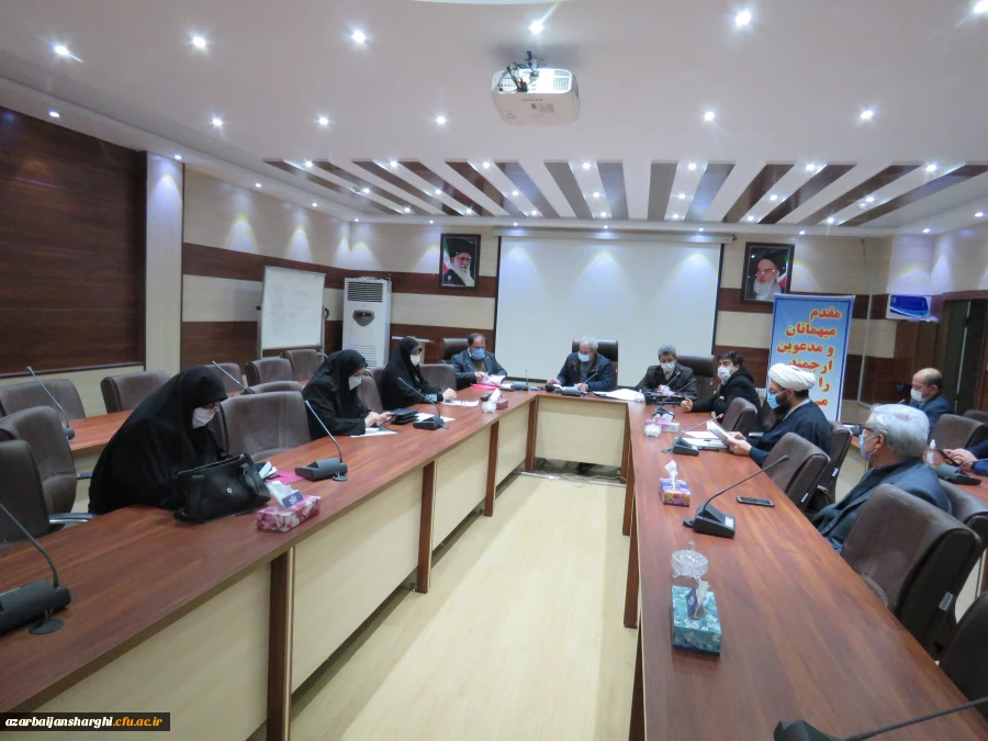 انتخابات مدیران گروه ها در پردیس های علامه امینی و فاطمه الزهرا(س) برگزار گردید. 2