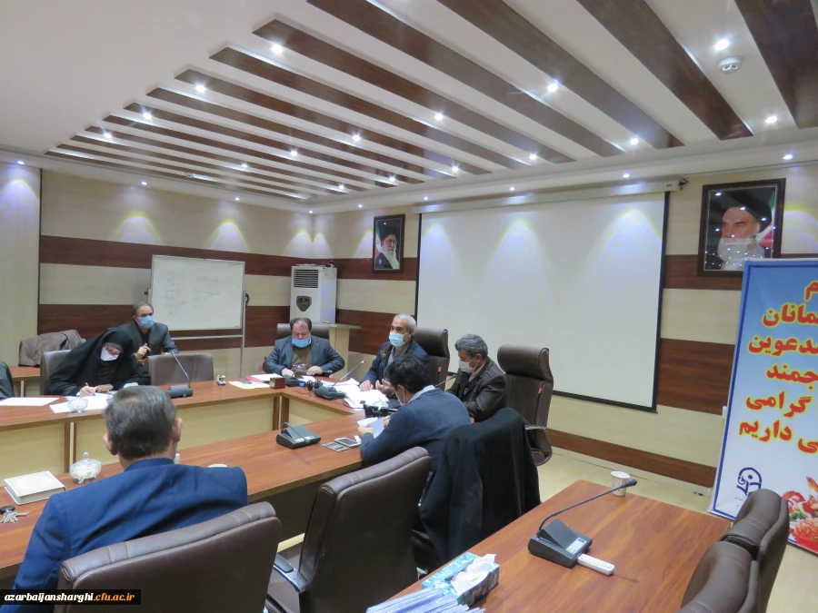 انتخابات مدیران گروه ها در پردیس های علامه امینی و فاطمه الزهرا(س) برگزار گردید. 3