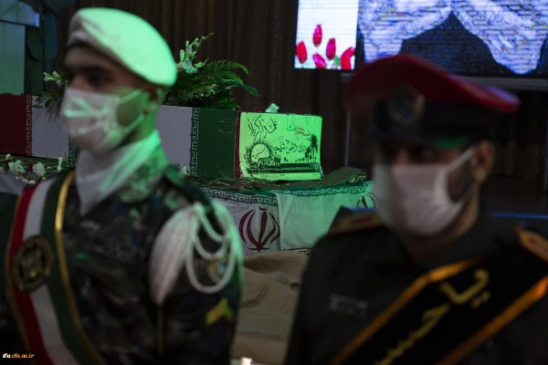 پیکر مطهر یک شهید گمنام در دانشگاه فرهنگیان تبریز ( پردیس فاطمه زهرا(س)) تشییع و به خاک سپرده شد.
 5