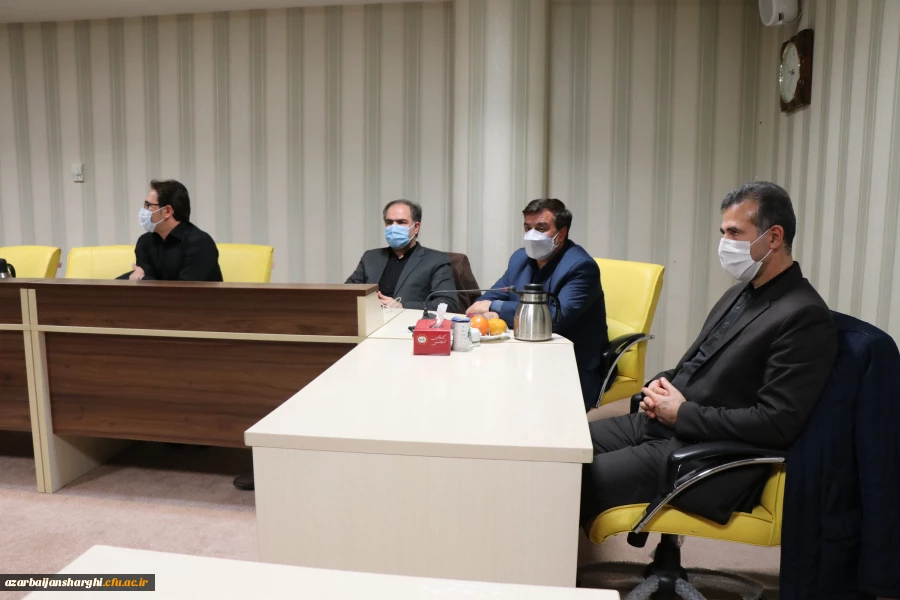 نشست صمیمی هیئت رئیسه دانشگاه فرهنگیان استان آذربایجان شرقی با دکتر خنیفر 6