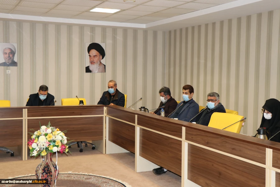 نشست صمیمی هیئت رئیسه دانشگاه فرهنگیان استان آذربایجان شرقی با دکتر خنیفر 9