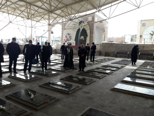 زیارت مزار شهید گمنام پردیس فاطمه الزهرا(س) و گلزار شهدا 4