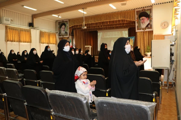 مراسم جشن بزرگداشت هفته مقام زن و روز مادر 5