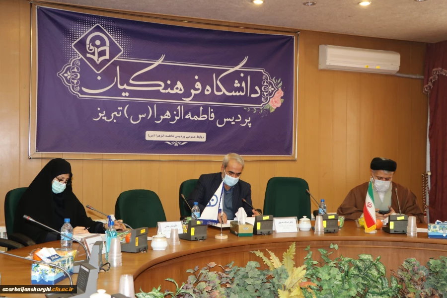 مراسم آیین استقبال از نودانشجو معلمان ورودی بهمن ماه پردیس فاطمه الزهرا(س) تبریز 2