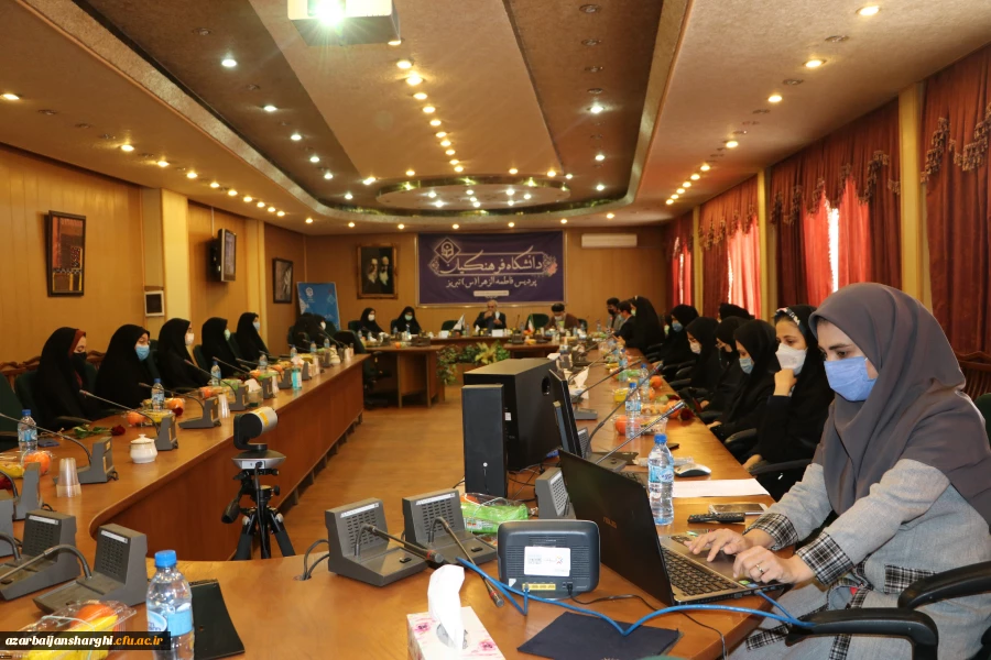 مراسم آیین استقبال از نودانشجو معلمان ورودی بهمن ماه پردیس فاطمه الزهرا(س) تبریز 2