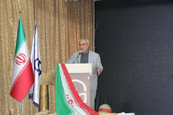 مراسم چهلمین روز تدفین شهید گمنام پردیس فاطمه الزهرا(س) تبریز
 8