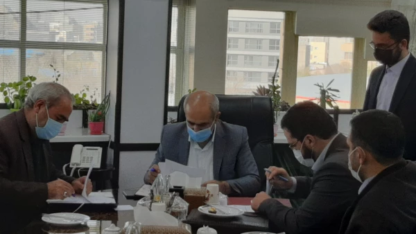 تفاهم نامه سه جانبه اردوی جهادیِ آموزشی تربیتی بین اداره کل آموزش و پرورش، دانشگاه فرهنگیان و بسیج دانشجویی استان آذربایجان شرقی 3