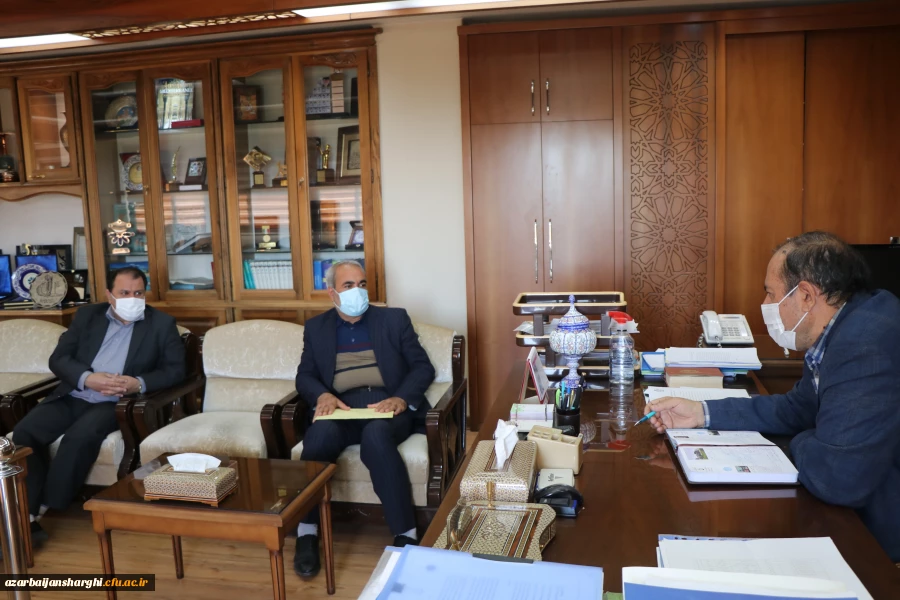 دیدار مدیر و معاون هماهنگی دانشگاه فرهنگیان استان با رییس دانشگاه تبریز 2