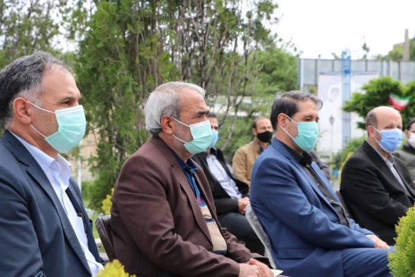 مراسم بزرگداشت هفته معلم در جوار مزار شهید گمنام پردیس فاطمه الزهرا(س) برگزار شد: 5