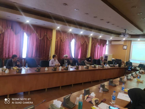 کرسی نقد و بررسی با موضوع "طراحی و تدوین الگویی برای استخدام معلمان با ماده خوب" با ارائه دکتر اسداله خدیوی 6