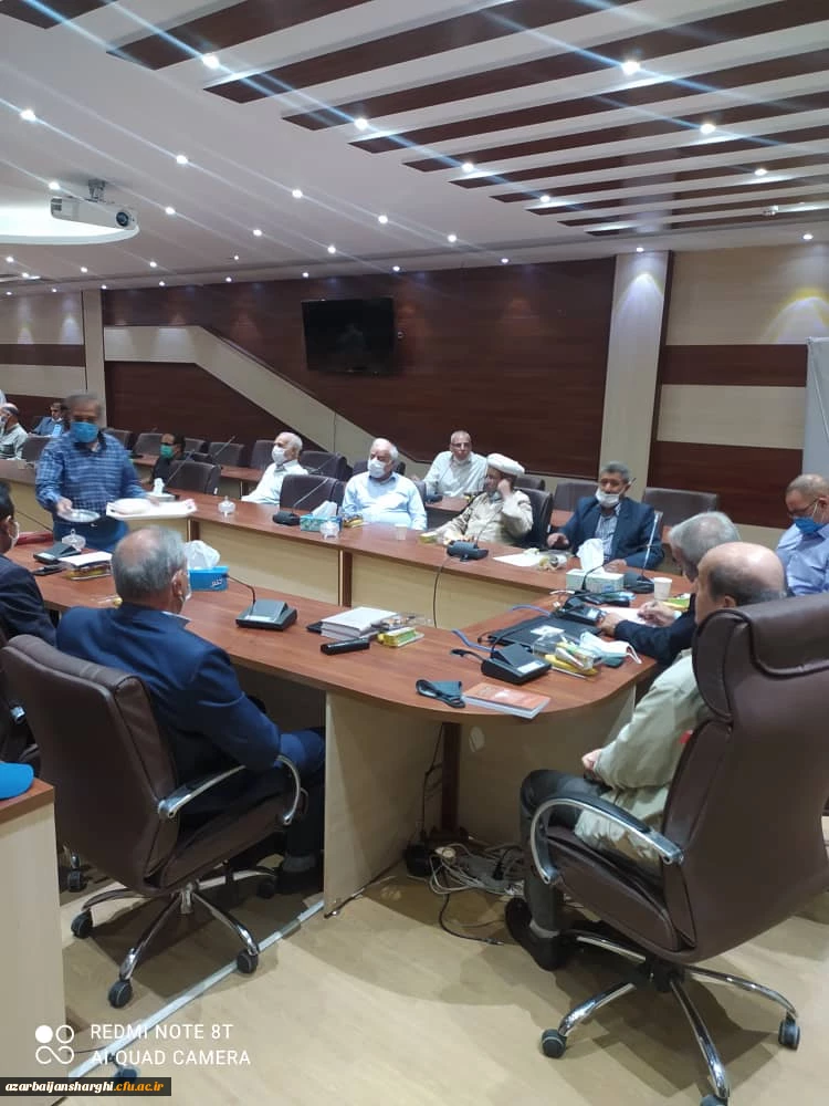 تقدیر از آقای عزتی به مناسبت تألیف کتاب 4