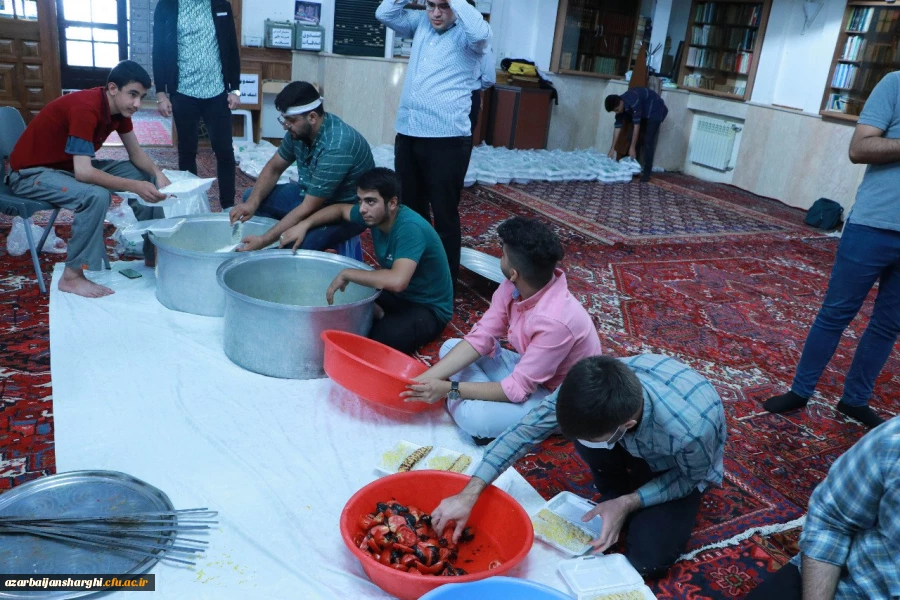 پخت و توزیع 500 پرس غذا در مناطق محروم شهرستان تبریز 4