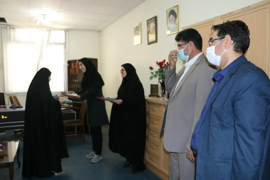 تجلیل از کارکنان مدیریت امور پردیس های استان و پردیس های علامه امینی و فاطمه الزهرا(س) 2