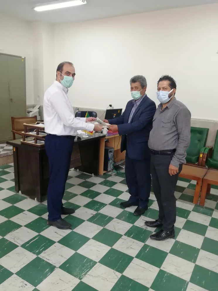 تجلیل از کارکنان مدیریت امور پردیس های استان و پردیس های علامه امینی و فاطمه الزهرا(س) 3