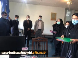 بازدید هیات رئیسه دانشگاه از مراحل ثبت نام دانشجویان جدیدالورود سال 1400 و فضاها
 
در تاریخ 14 مهر 1400 انجام شد:
بازدید مدیر امور پردیس های استان آذربایجان شرقی از مراحل ثبت نام دانشجویان جدیدالورود سال 1400

به گزارش روابط عمومی پردیس، ظهر روز چهارشنبه 