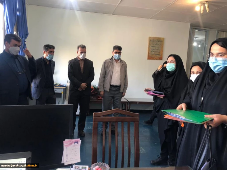 بازدید هیات رئیسه دانشگاه از مراحل ثبت نام دانشجویان جدیدالورود سال 1400 و فضاها
 
در تاریخ 14 مهر 1400 انجام شد:
بازدید مدیر امور پردیس های استان آذربایجان شرقی از مراحل ثبت نام دانشجویان جدیدالورود سال 1400

به گزارش روابط عمومی پردیس، ظهر روز چهارشنبه 