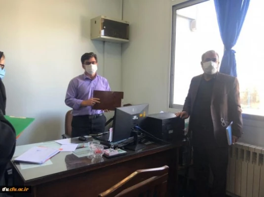 بازدید هیات رئیسه دانشگاه از مراحل ثبت نام دانشجویان جدیدالورود سال 1400 و فضاها
 
در تاریخ 14 مهر 1400 انجام شد:
بازدید مدیر امور پردیس های استان آذربایجان شرقی از مراحل ثبت نام دانشجویان جدیدالورود سال 1400

به گزارش روابط عمومی پردیس، ظهر روز چهارشنبه 