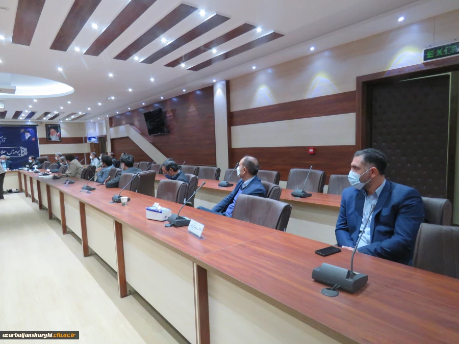 نشست اساتید هیئت علمی دانشگاه فرهنگیان با مدیریت امور پردیس های استان آذربایجان شرقی 13