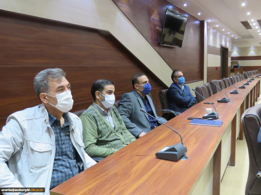 نشست اساتید هیئت علمی دانشگاه فرهنگیان با مدیریت امور پردیس های استان آذربایجان شرقی 16