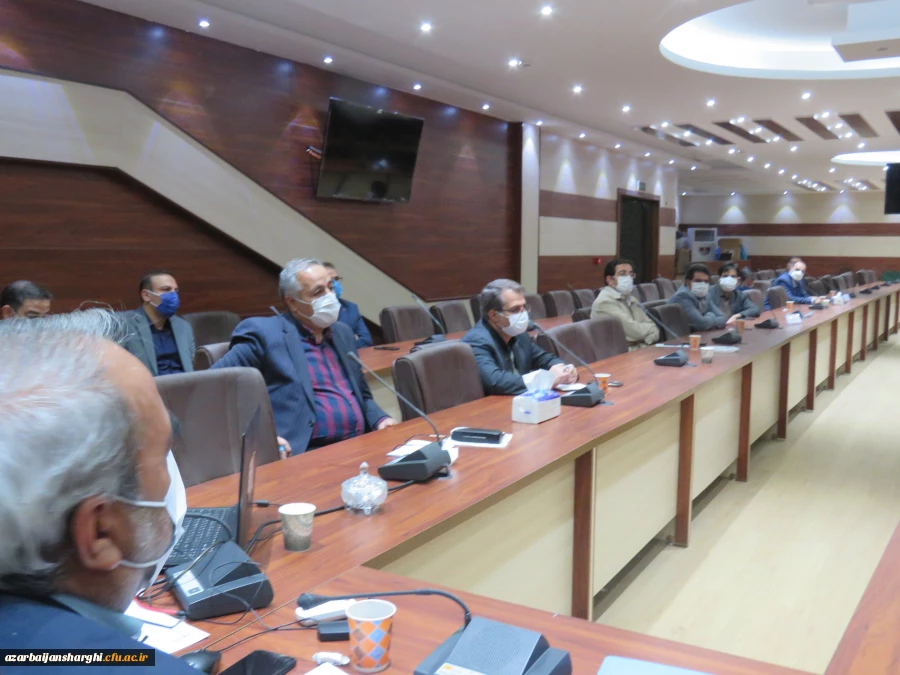 نشست اساتید هیئت علمی دانشگاه فرهنگیان با مدیریت امور پردیس های استان آذربایجان شرقی 17