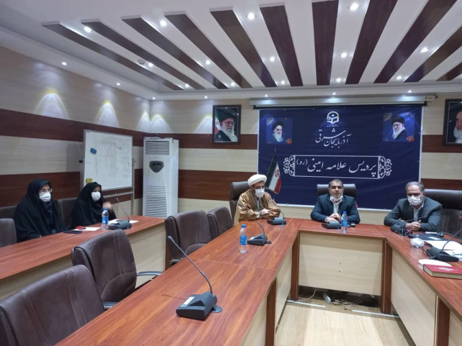 مراسم هفته کتاب و کتاب خوانی  در پردیس علامه امینی دانشگاه فرهنگیان آذربایجانشرقی برگزار شد  2