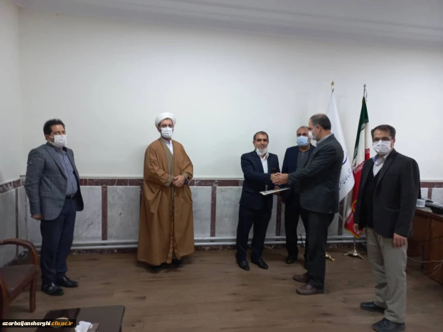 طی حکمی دکتر خداویردی عباس زاده وآقای رحیم کریمی جاوید به ترتیب سرپرست و معاون توسعه و پشتیبانی پردیس  علامه امینی تبریز منصوب شد. 3