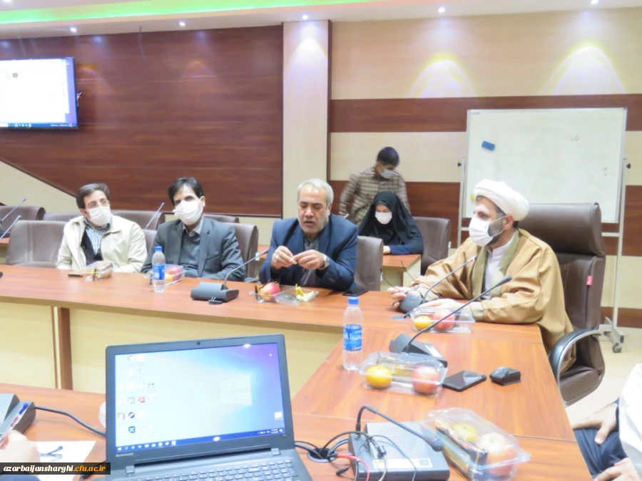 مراسم هفته کتاب و کتاب خوانی  در پردیس علامه امینی دانشگاه فرهنگیان آذربایجانشرقی برگزار شد  21