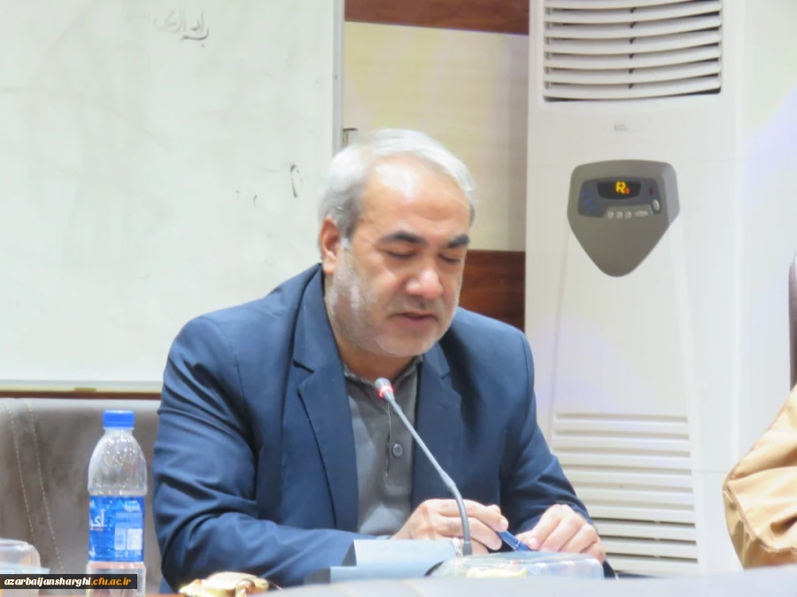 مراسم هفته کتاب و کتاب خوانی  در پردیس علامه امینی دانشگاه فرهنگیان آذربایجانشرقی برگزار شد  22