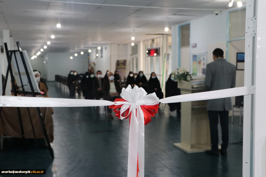 مراسم گرامیداشت هفته کتاب و کتاب خوانی و رونمایی از کتابخانه پردیس فاطمه الزهرا(س) تبریز 4