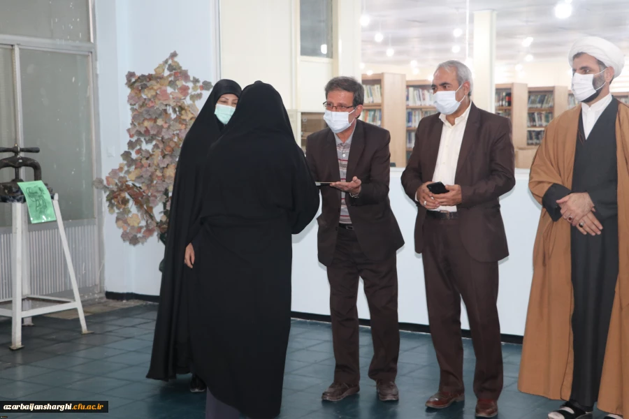 مراسم گرامیداشت هفته کتاب و کتاب خوانی و رونمایی از کتابخانه پردیس فاطمه الزهرا(س) تبریز 7