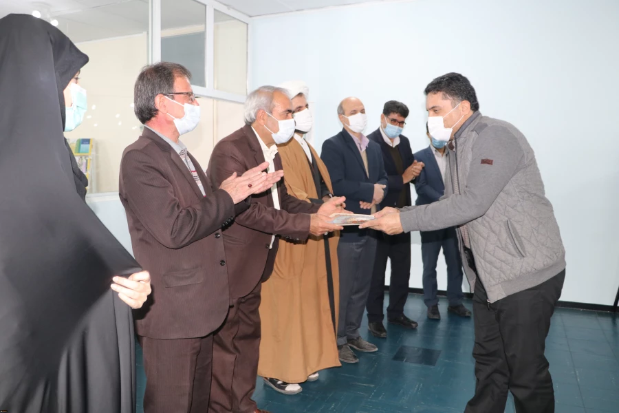 631409_1496981552_6000_4000