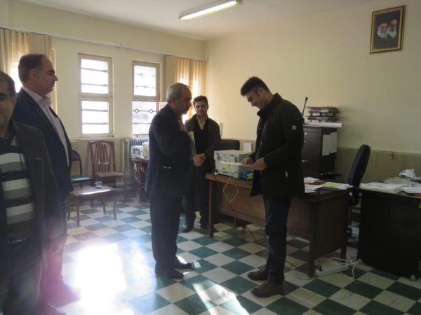 
تجلیل از همکاران واحد مالی پردیس علامه امینی تبریز به مناسبت روز حسابدار 4