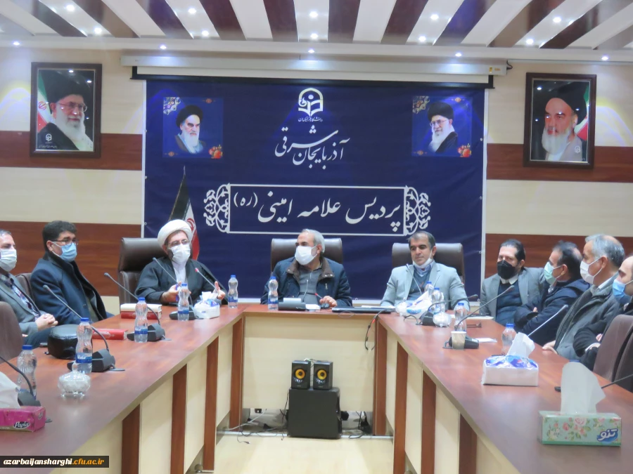 هفته پژوهش و فناوری در پردیس علامه امینی دانشگاه فرهنگیان استان آذربایجان شرقی برگزار شد . 4