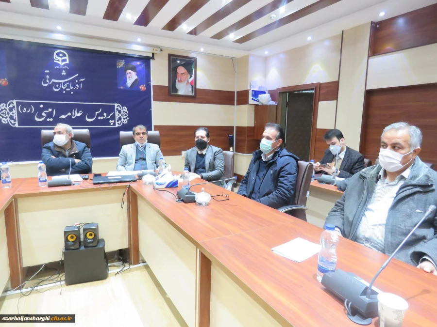 هفته پژوهش و فناوری در پردیس علامه امینی دانشگاه فرهنگیان استان آذربایجان شرقی برگزار شد . 7