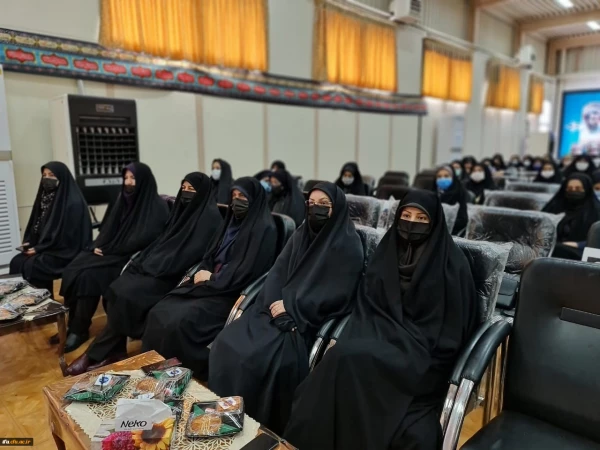 آیین گرامیداشت سالگرد شهادت سردار سلیمانی وشهادت حضرت فاطمه الزهرا (س)در دانشگاه فرهنگیان استان آذربایجان شرقی برگزار گردید. 2