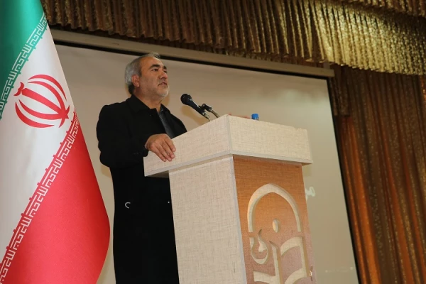 اولین سالگرد تدفین شهید گمنام دانشگاه فرهنگیان استان آذربایجان شرقی برگزار شد. 6