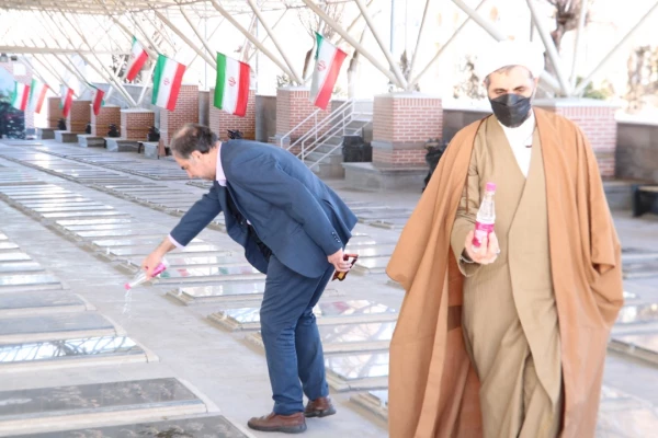 تجدید میثاق خانواده بزرگ دانشگاه فرهنگیان آذربایجانشرقی با آرمانهای شهداوامام شهیدان 4