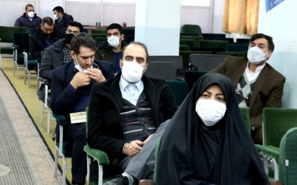 محفل انس با قرآن کریم به مناسبت ایام الله دهه مبارکه فجر به همت واحد فرهنگی و امور دانشجویی دانشگاه فرهنگیان استان آذربایجان شرقی برگزار شد 8