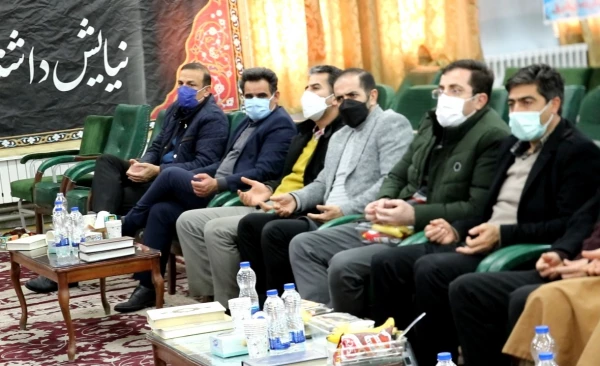 محفل انس با قرآن کریم به مناسبت ایام الله دهه مبارکه فجر به همت واحد فرهنگی و امور دانشجویی دانشگاه فرهنگیان استان آذربایجان شرقی برگزار شد 15