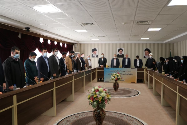 نشصت صمیمی وزیر آموزش و پرورش با نمایندگان تشکل های دانشجو معلمان دانشگاه فرهنگیان استان آذربایجان شرقی 6