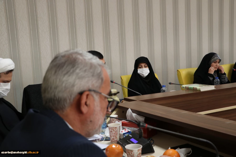 نشصت صمیمی وزیر آموزش و پرورش با نمایندگان تشکل های دانشجو معلمان دانشگاه فرهنگیان استان آذربایجان شرقی 13