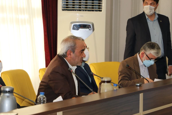 نشصت صمیمی وزیر آموزش و پرورش با نمایندگان تشکل های دانشجو معلمان دانشگاه فرهنگیان استان آذربایجان شرقی 17