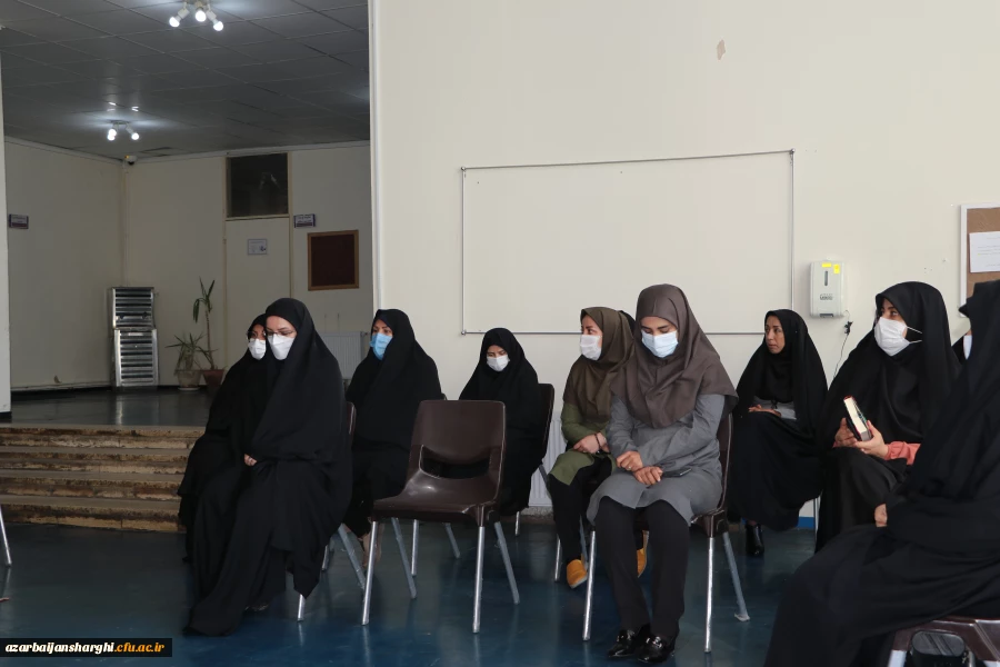 دیدار ونشست صمیمانه رئیس دانشگاه فرهنگیان استان آذربایجانشرقی با کارکنان پردیس های فاطمه الزهرا و علامه امینی 3