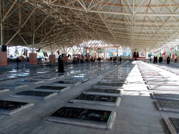 مراسم ضیافت شهدا با همکاری دفتر نهاد مقام معظم رهبری و امور شاهد و ایثارگران دانشگاه فرهنگیان استان آذربایجان شرقی 2