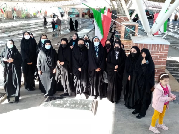 مراسم ضیافت شهدا با همکاری دفتر نهاد مقام معظم رهبری و امور شاهد و ایثارگران دانشگاه فرهنگیان استان آذربایجان شرقی 3