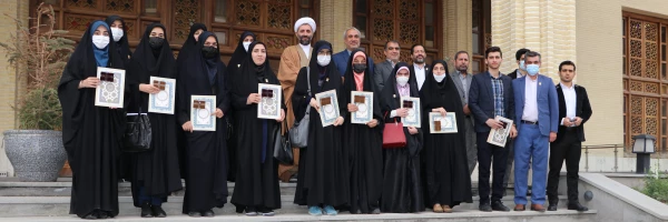 مراسم تجلیل از حافظان ،قاریان وفعالان قرآنی دانشگاه فرهنگیان استان آذربایجان شرقی با حضور نماینده ولی فقیه وامام جمعه محبوب تبریز برگزار شد. 2