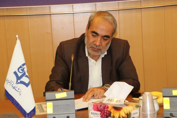 دکترصالح اصغری معاون توسعه وپشتیبانی ،منابع انسانی و دانشجویی ، پردیس فاطمه الزهرا(س) دانشگاه فرهنگیان آذربایجان شرقی منصوب شد. 2